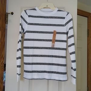 Boy's NWT thermal knit shirt